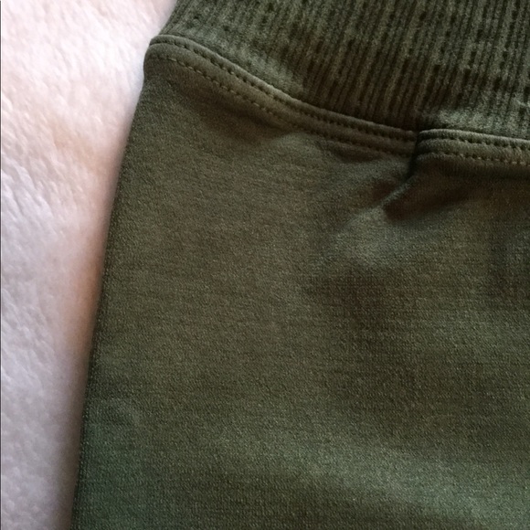 FP Movement Good Karma Leggings NWOT*defect - Picture 14 of 15